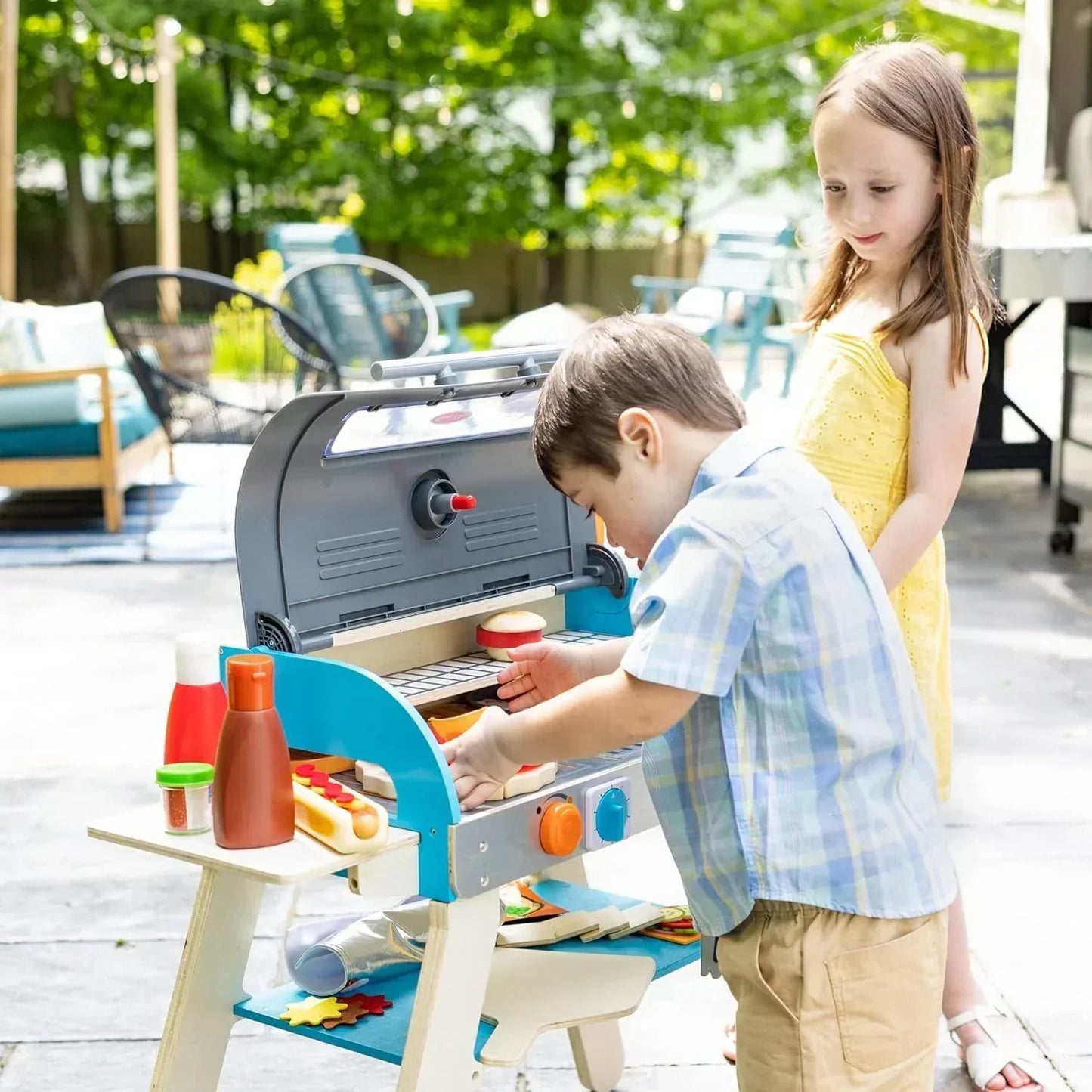 Wooden Luxury Grill, Smoker and Pizza Oven Toy Food Toy for Kids Pretend Cooking